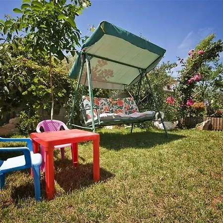 For Families With Children - 7255 Appartamento Fažana